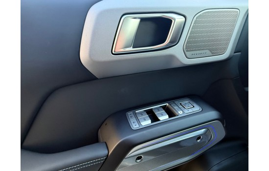 Leopard 3 Ultra, 4WD, 2025